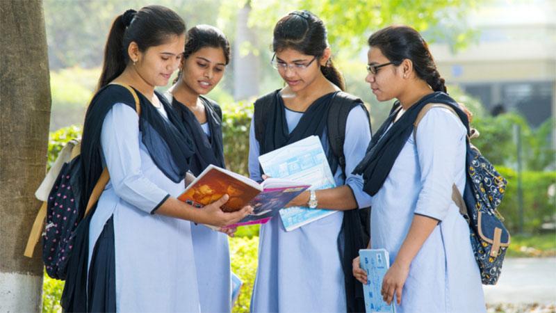 మైనారిటీ విద్యాభివృద్ధికి దృష్టి — “విద్యనే ప్రగతి మార్గం””