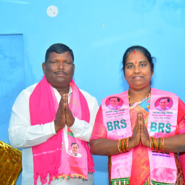 కొన్నే గ్రామాన్ని అభివృద్ధి చేసే అవకాశాన్ని ఇవ్వండి